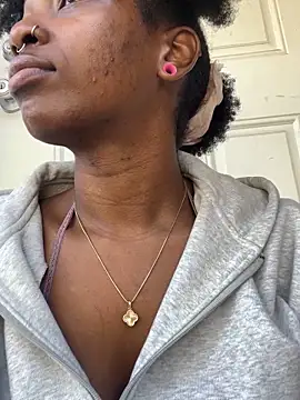 mochamimi online show from October 2025 03:57:02 PM