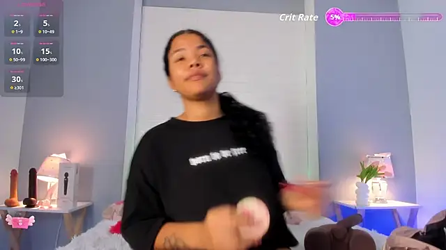 SophiaaStone online show from November 2025 11:43:02 AM