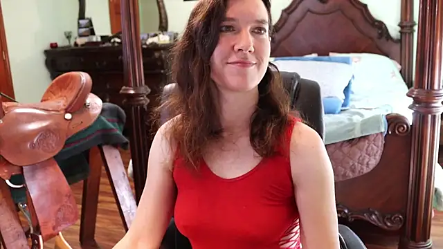 Snapshot of thornburyrose chatting on March 2025 09:22:01 PM thornburyrose online show from March 2025 09:22:01 PM