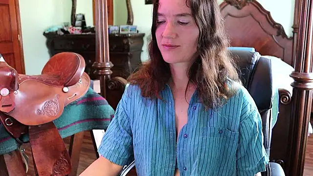 thornburyrose online show from February 2026 07:10:01 PM