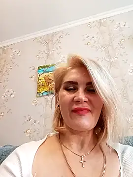 Snapshot of JennyOMay chatting on February 2025 04:06:01 AM JennyOMay online show from February 2025 04:06:01 AM