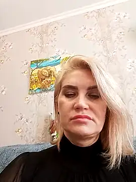 Snapshot of JennyOMay chatting on February 2025 05:19:02 AM JennyOMay online show from February 2025 05:19:02 AM