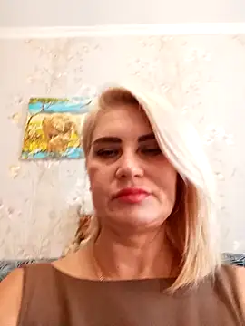 Snapshot of JennyOMay chatting on October 2025 03:18:01 AM JennyOMay online show from October 2025 03:18:01 AM