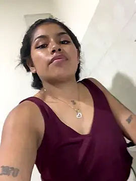 ChantalPetit online show from October 2025 04:24:02 AM