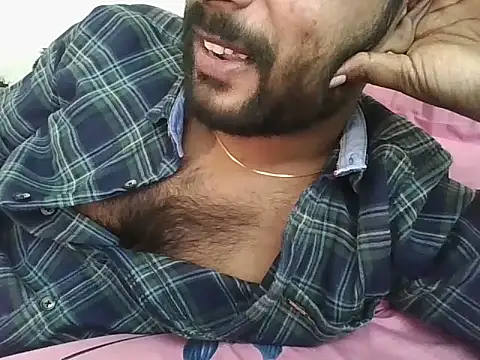 Snapshot of SHENOY3 chatting on February 2025 06:30:01 AM SHENOY3 online show from February 2025 06:30:01 AM