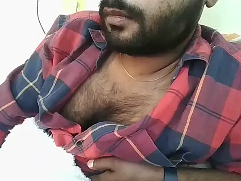 Snapshot of SHENOY3 chatting on February 2025 03:50:01 AM SHENOY3 online show from February 2025 03:50:01 AM
