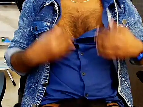 SHENOY3 online show from November 2025 04:18:02 PM