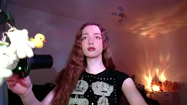 Weeissy online show from December 2024 09:39:02 PM