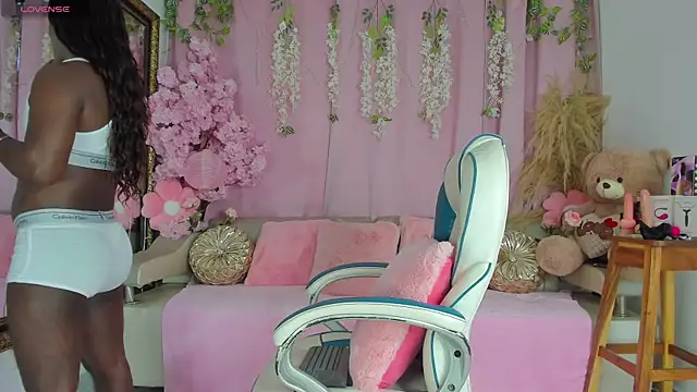 SammyGirlTS online show from October 2025 11:44:02 AM