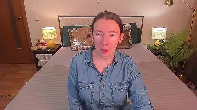 Snapshot of CatherineWalls chatting on July 2026 03:53:02 AM CatherineWalls online show from July 2026 03:53:02 AM