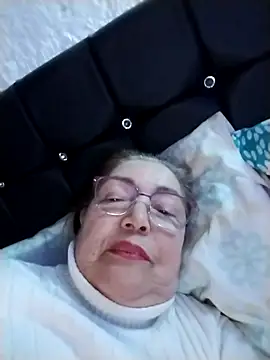 Vicky Rosse online show from October 2025 09:00:02 PM