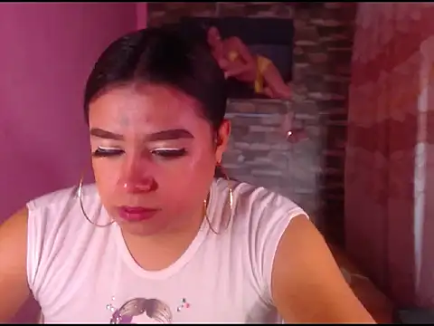 katrinawillff online show from November 2025 06:15:01 PM