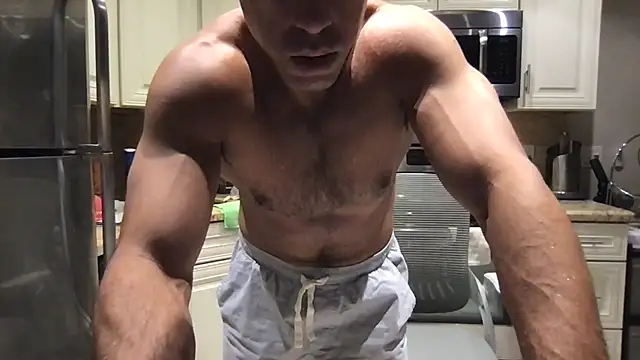 BigGuyMuscle online show from November 2025 08:58:02 AM