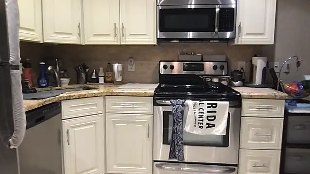 BigGuyMuscle online show from March 2026 11:52:02 PM