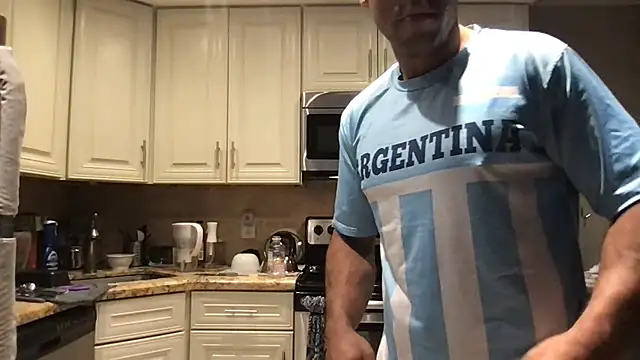 BigGuyMuscle online show from March 2026 08:54:01 PM