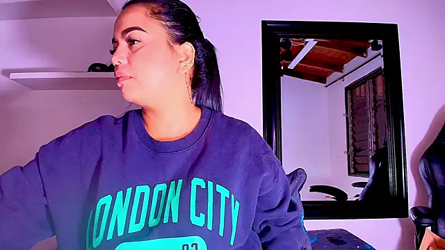 alexaa walker online show from February 2025 11:50:01 AM