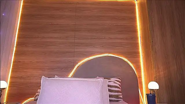 alexaa walker online show from February 2026 11:48:01 AM