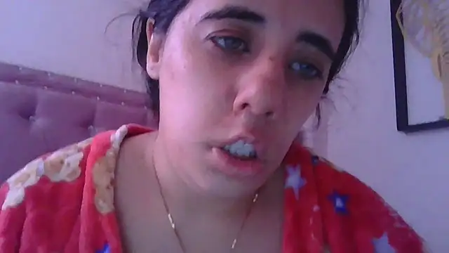 Snapshot of annarose19 chatting on December 2024 05:40:01 PM annarose19 online show from December 2024 05:40:01 PM