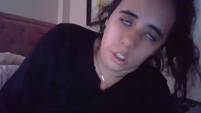 Snapshot of annarose19 chatting on January 2025 10:29:02 PM annarose19 online show from January 2025 10:29:02 PM