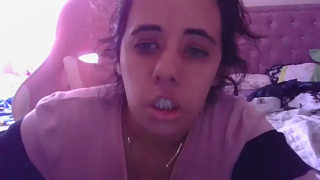 Snapshot of annarose19 chatting on February 2025 07:43:02 PM annarose19 online show from February 2025 07:43:02 PM