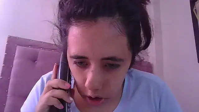 Snapshot of annarose19 chatting on September 2025 05:02:02 PM annarose19 online show from September 2025 05:02:02 PM