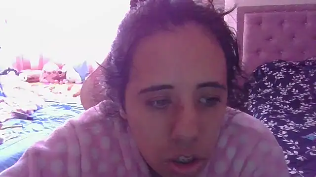 Snapshot of annarose19 chatting on October 2025 04:59:02 PM annarose19 online show from October 2025 04:59:02 PM