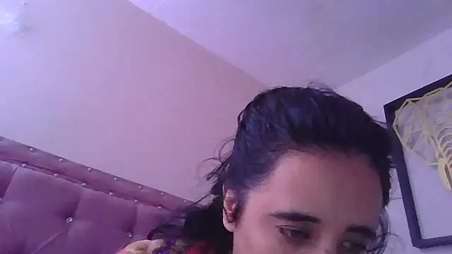 annarose19 online show from October 2025 06:19:01 PM