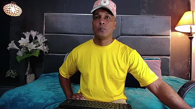 liam howard online show from November 2025 07:29:02 PM