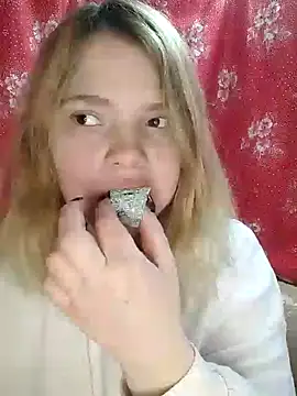 Zuli Kiska online show from January 2025 08:41:01 PM