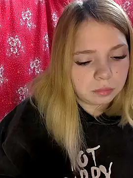 Zuli Kiska online show from February 2025 09:06:01 PM