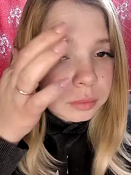 Zuli Kiska online show from February 2025 08:47:02 PM