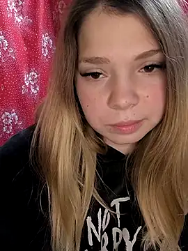 Zuli Kiska online show from December 2025 08:26:01 PM