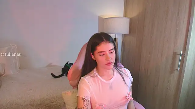 iriswest  online show from November 2025 11:25:02 PM