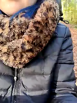 Snapshot of beauty-of-pain chatting on November 2025 10:03:01 AM beauty-of-pain online show from November 2025 10:03:01 AM