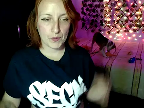 kittykalor09 online show from March 2026 01:33:01 AM