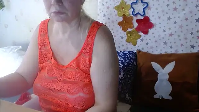 QueenLana online show from December 2025 06:32:02 AM