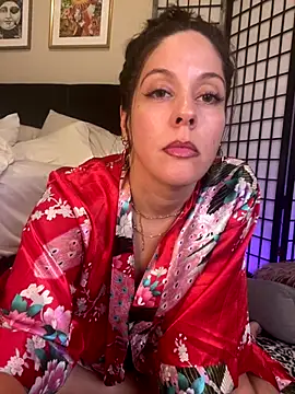 bellafreakyfun online show from September 2025 03:39:01 AM