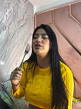 natalia-888 online show from November 2025 12:42:01 AM