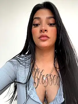 natalia-888 online show from November 2025 04:09:02 PM