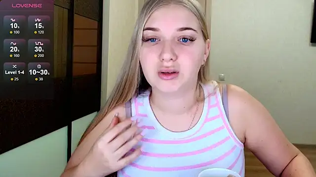 Adr1ana  online show from November 2025 04:37:01 AM