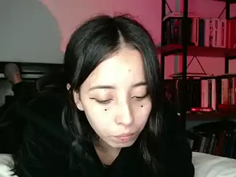 Snapshot of babyluna_8_8 chatting on December 2024 05:05:02 AM babyluna 8 8 online show from December 2024 05:05:02 AM