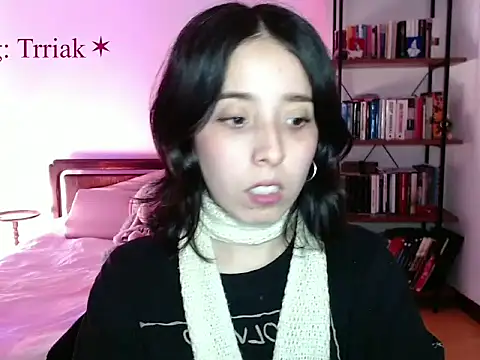 Snapshot of babyluna_8_8 chatting on April 2026 10:32:01 PM babyluna 8 8 online show from April 2026 10:32:01 PM