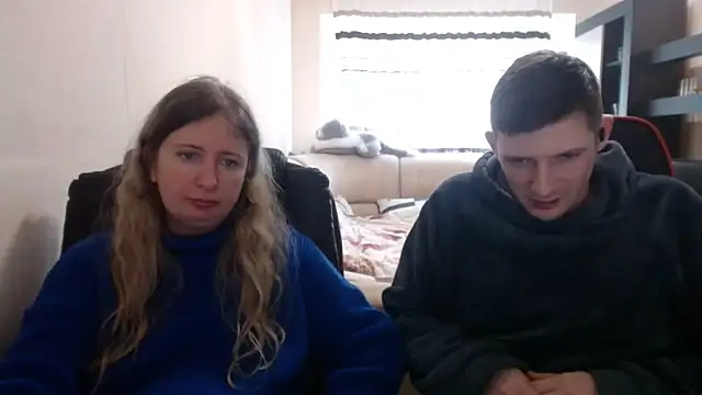 PeterAndJen online show from March 2025 02:19:01 PM