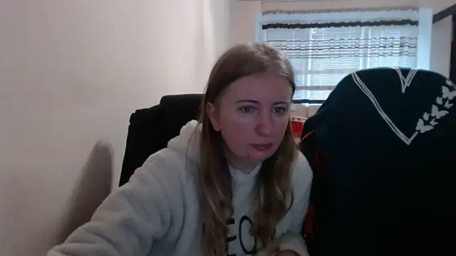 PeterAndJen online show from November 2025 08:01:02 AM