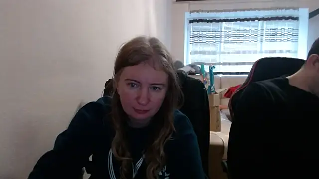 PeterAndJen online show from December 2025 07:03:02 AM