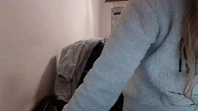 PeterAndJen online show from December 2025 08:24:02 PM