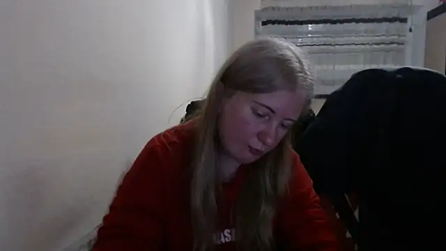 PeterAndJen online show from April 2026 06:35:01 PM