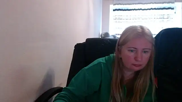 PeterAndJen online show from April 2026 06:27:01 AM