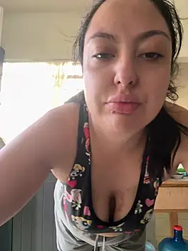 Snapshot of MileyGia chatting on July 2026 03:09:01 PM MileyGia online show from July 2026 03:09:01 PM