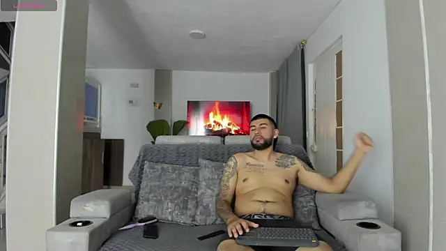 DulceRomance online show from March 2026 03:46:01 AM